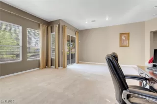 Photo #2: 2715562 Listing