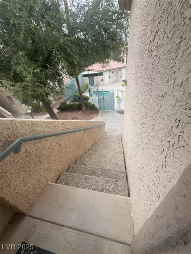 MLS: 2715565 Condo For Sale