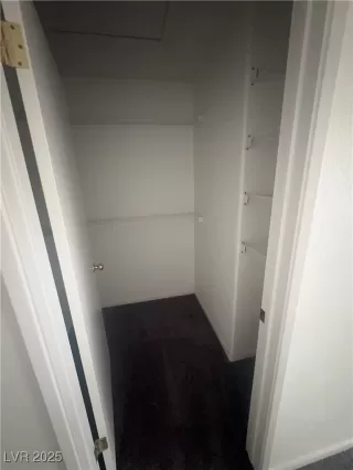 Photo #6: 2715565 Listing 