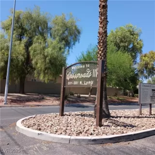 Photo #5: 2715590 Listing