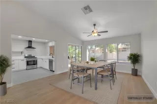 Photo #1: 2715660 Listing 