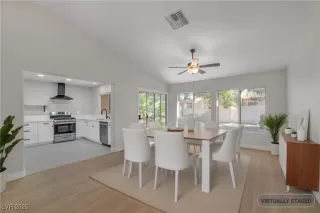 Photo #5: 2715660 Listing 