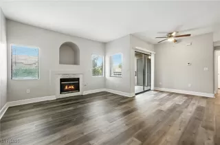 Photo #1: 2715689 Listing 