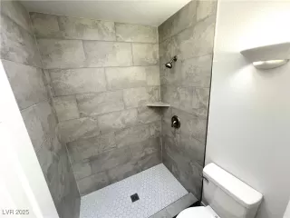 Photo #5: 2715693 Listing 