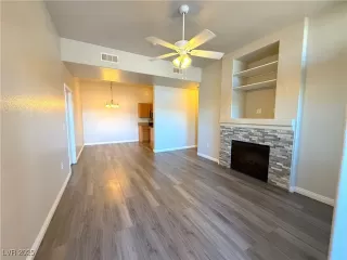 Photo #1: 2715695 Listing 