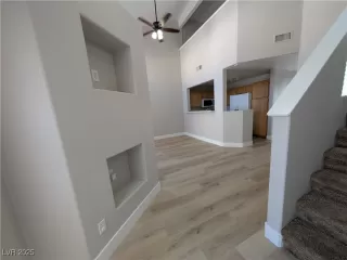 Photo #2: 2715732 Listing 