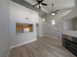 Photo #5: 2715732 Listing 