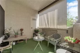 Photo #3: 2715760 Listing