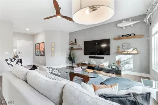 Photo #5: 2715773 Listing 