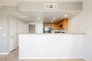 Photo #2: 2715776 Listing 