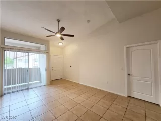 Photo #1: 2715816 Listing 