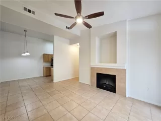 Photo #2: 2715816 Listing 