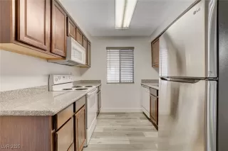 Photo #6: 2715842 Listing 