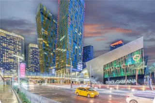 Photo #2: 2715866 Listing