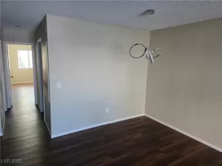 Photo #5: 2715890 Listing 