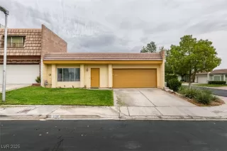 Photo #1: 2715891 Listing 