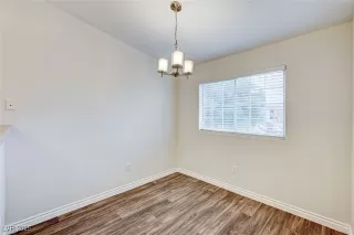 Photo #3: 2715936 Listing