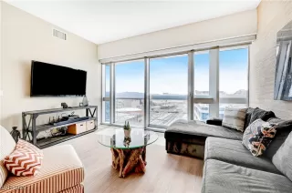 Photo #4: 2715952 Listing
