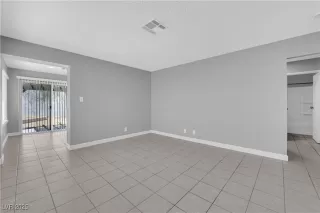 Photo #5: 2715953 Listing 