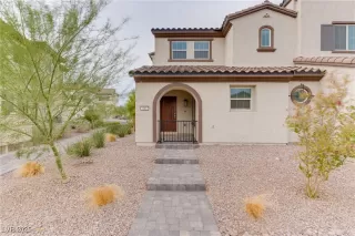 Photo #3: 2716000 Listing 