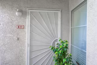 Photo #3: 2716007 Listing 