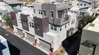 Photo #1: 2716020 Listing 