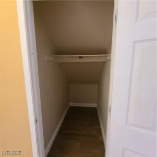 Photo #5: 2716028 Listing 