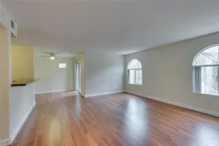 Photo #3: 2716079 Listing 