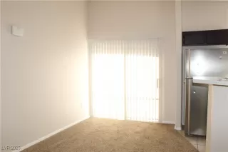 Photo #6: 2716097 Listing 