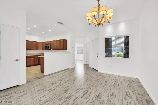 MLS: 2716100 Condo For Sale