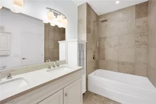 Photo #5: 2716100 Listing