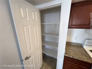 Photo #3: 2716101 Listing