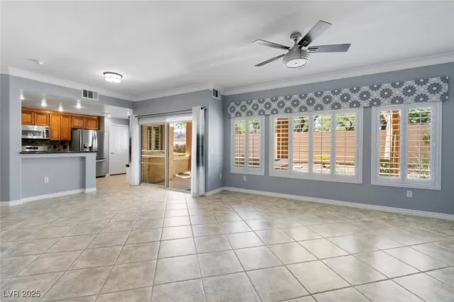 MLS: 2716104 Condo For Sale