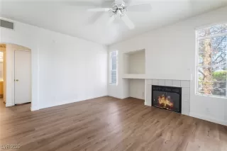 Photo #3: 2716178 Listing 