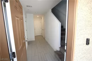 Photo #5: 2716235 Listing 