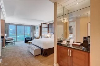 Photo #5: 2716258 Listing