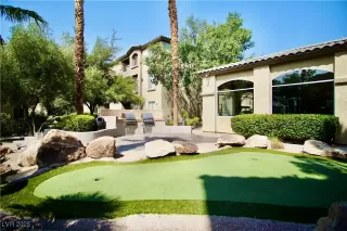 Photo #3: 2716360 Listing 
