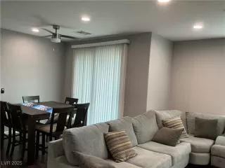 Photo #4: 2716382 Listing 