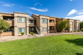 Photo #1: 2716390 Listing 