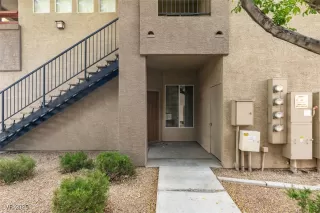 Photo #3: 2716444 Listing 