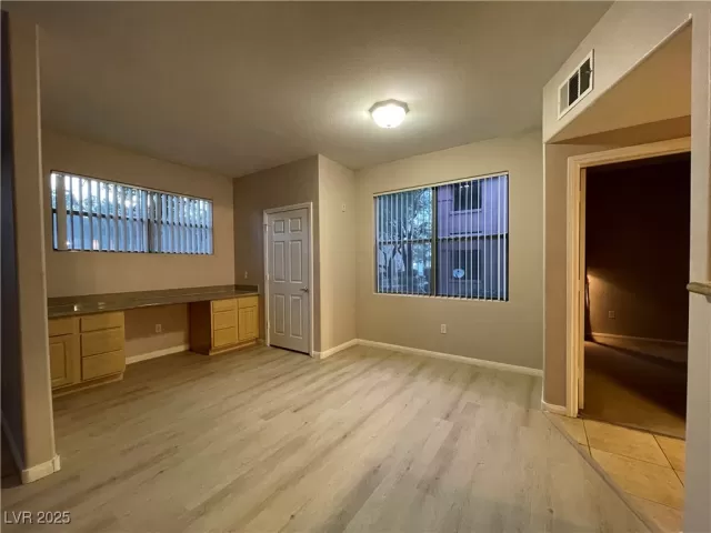 MLS: 2716445 Condo For Sale