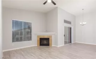 Photo #4: 2716453 Listing 