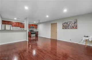 Photo #3: 2716455 Listing 