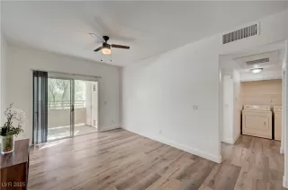 Photo #5: 2716480 Listing