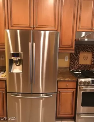 Photo #5: 2716482 Listing 