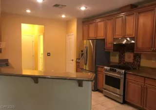 Photo #6: 2716482 Listing 
