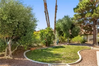 Photo #3: 2716510 Listing