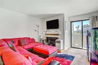 Photo #5: 2716520 Listing