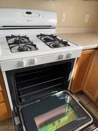 Photo #6: 2716564 Listing 