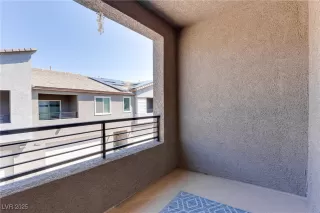 Photo #3: 2716580 Listing 